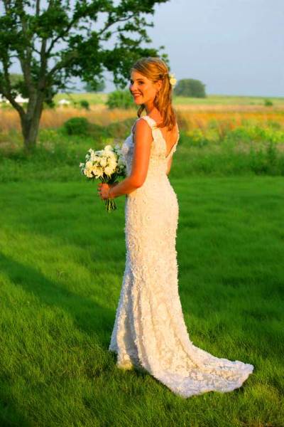 Jenna Bush in her wedding gown